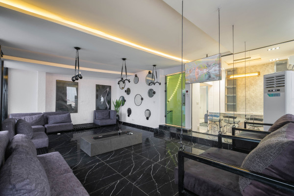 Four bedroom terrace duplex with a private pool and cinema