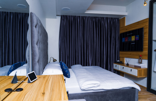 Luxury 2 bedroom apartment with an In-House Cinema- Patience