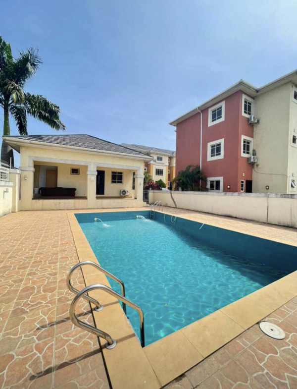 Luxurious 4 bedroom terrace in Abuja