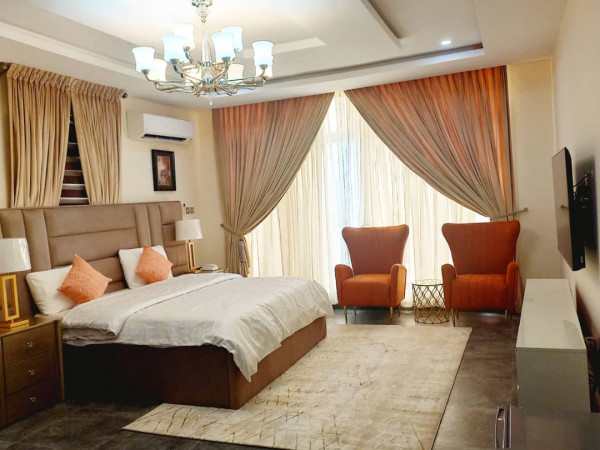 4 Bedrooms Duplex Service Apartments